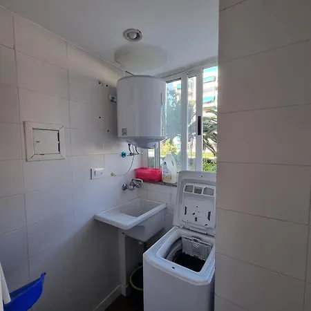 En Alquiler Parque 8, Apartment *